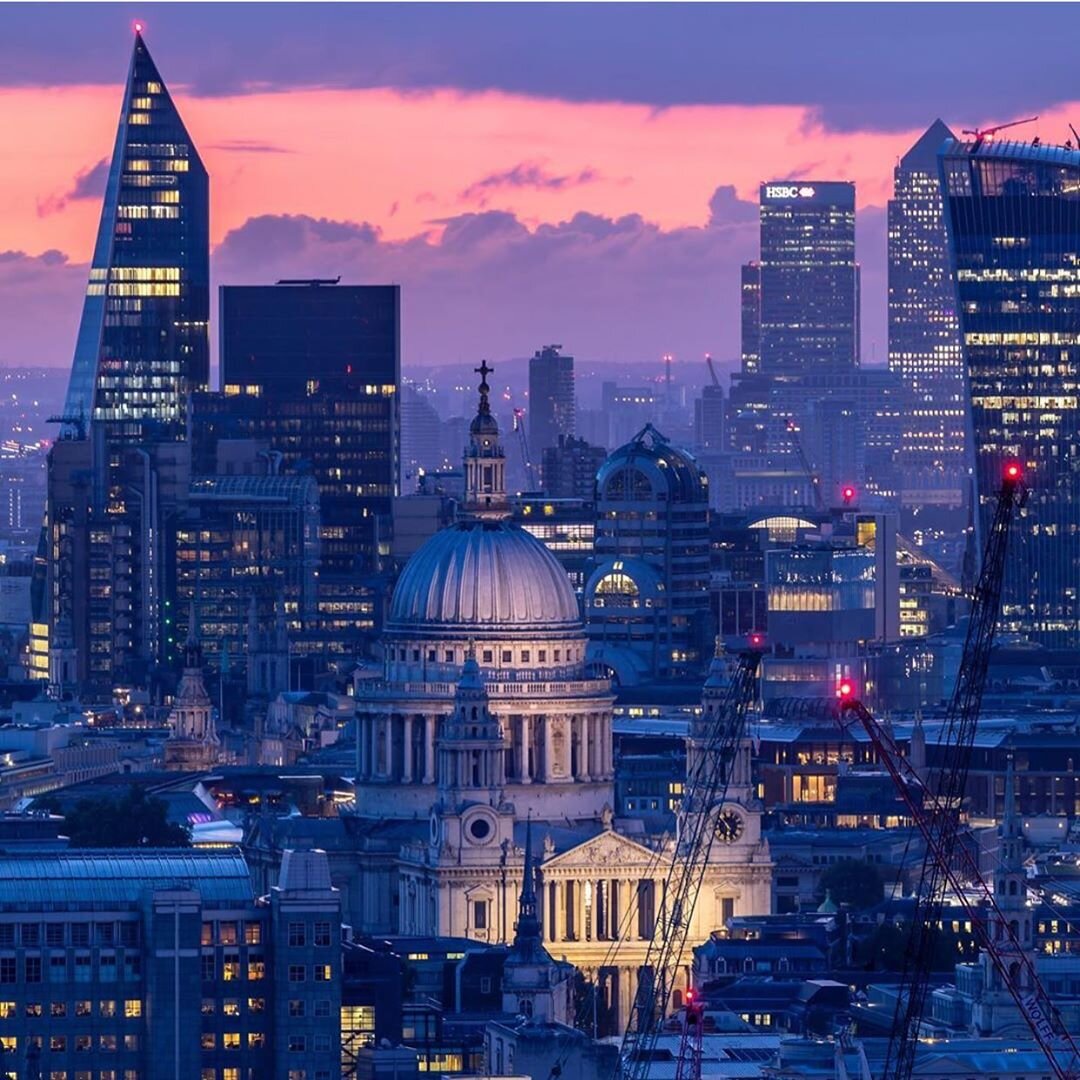 Непредсказуемость Лондона в одном фото. Фото @london