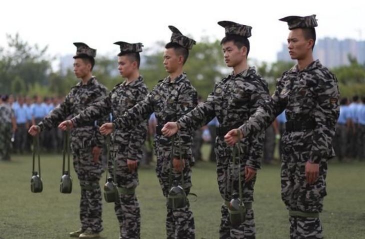 Китайская дисциплина. Муштра в военном колледже.