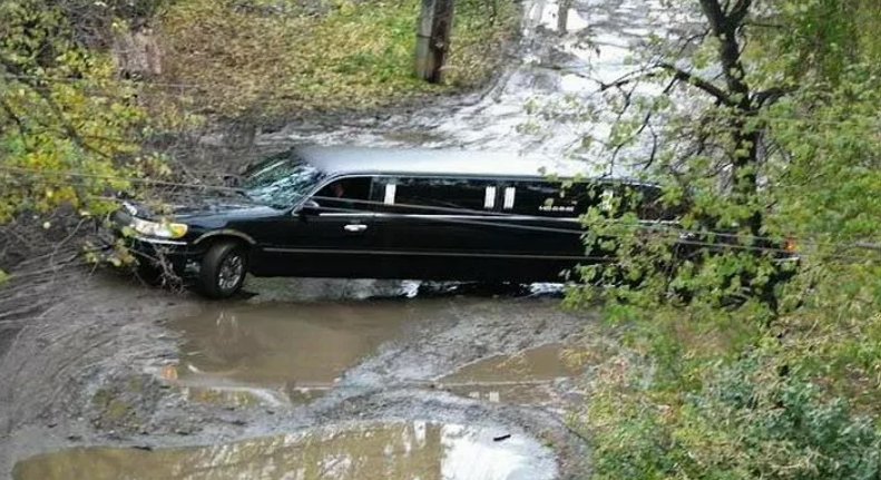   Да потому что!!!! Ни для кого ни секрет, что Москвичей ни любят ни где в РФ. Почему? Составил тут список основных причин с пояснениями и оправданиями. 