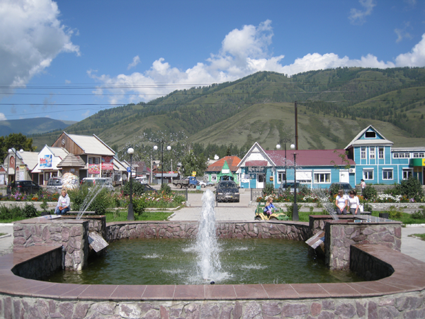 Ооо республики алтай. Усть-кокса Алтай. Алтай село Усть-кокса. Поселок Усть кокса горный Алтай. Усть кокса Усть Коксинский район село Усть кокса.