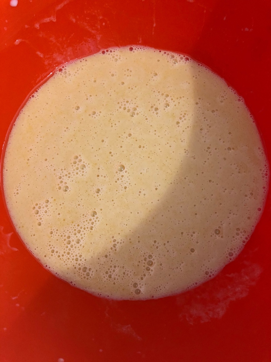 Опара с маслом и яйцами