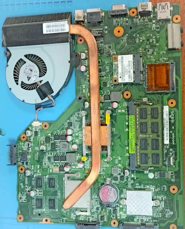 Вид со стороны системы охлаждения