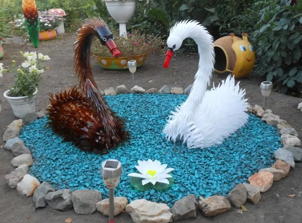 Мастер-класс по изготовлению птицы из пластиковых бутылок