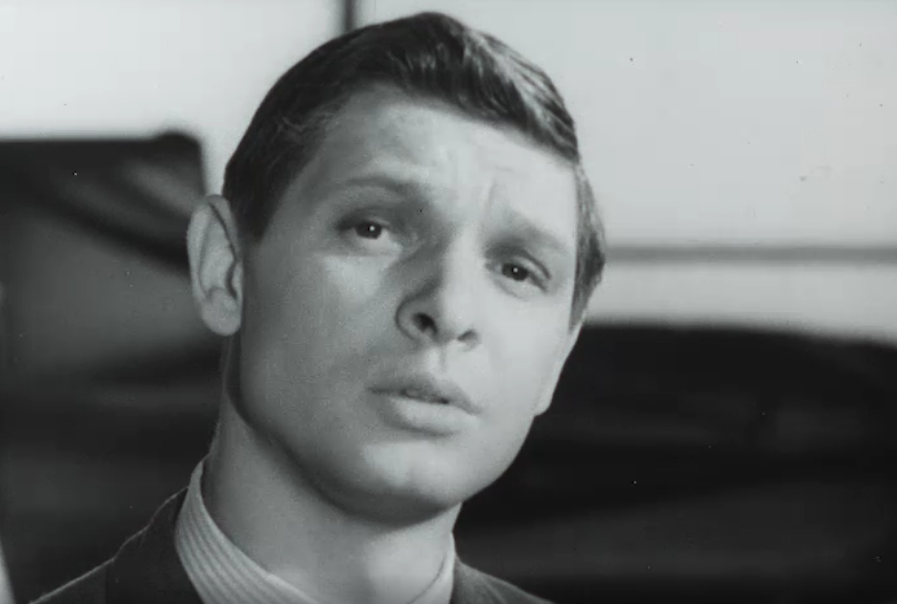 Кадр из концертного номера "Не встретимся" (1967)