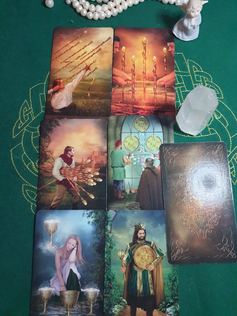 Таро волшебной зимы. Колода Таро предсказания ангелов. Таро магическое/Tarot Magic. Волшебство Таро. Таро ангел.