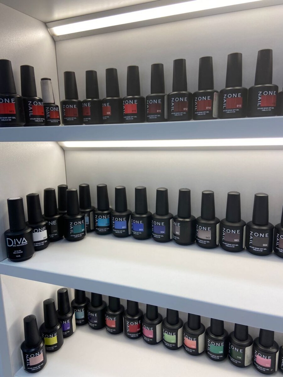 Гель-лаки на которых я работаю в салоне