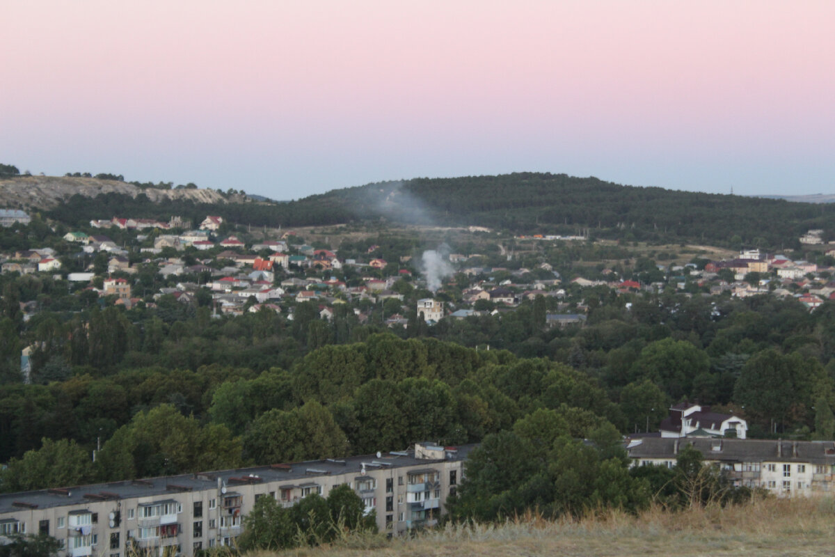 Петровские высоты, смотровая площадка в столице Крыма. Показываю одно из  интересных мест, которое стоит посетить | Creativ&Eats | Дзен