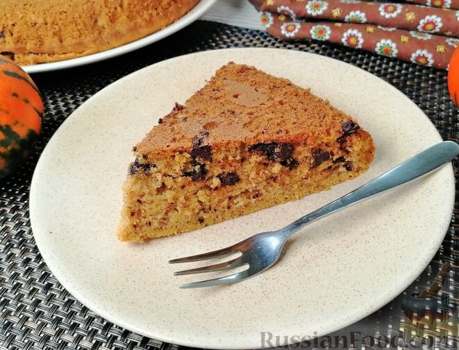шоколад, пюре из тыквы, масло сливочное, сахар, яйца, мука, корица молотая, разрыхлитель, сода, сок лимона, соль