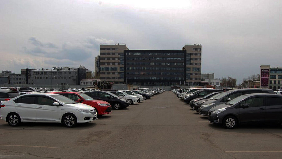 Авторынок в Иркутске. Фото "Дром"
