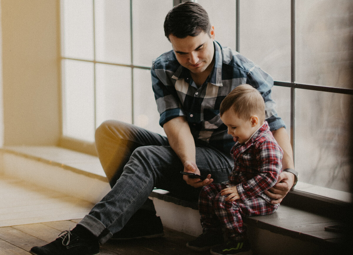 Максимка с папой