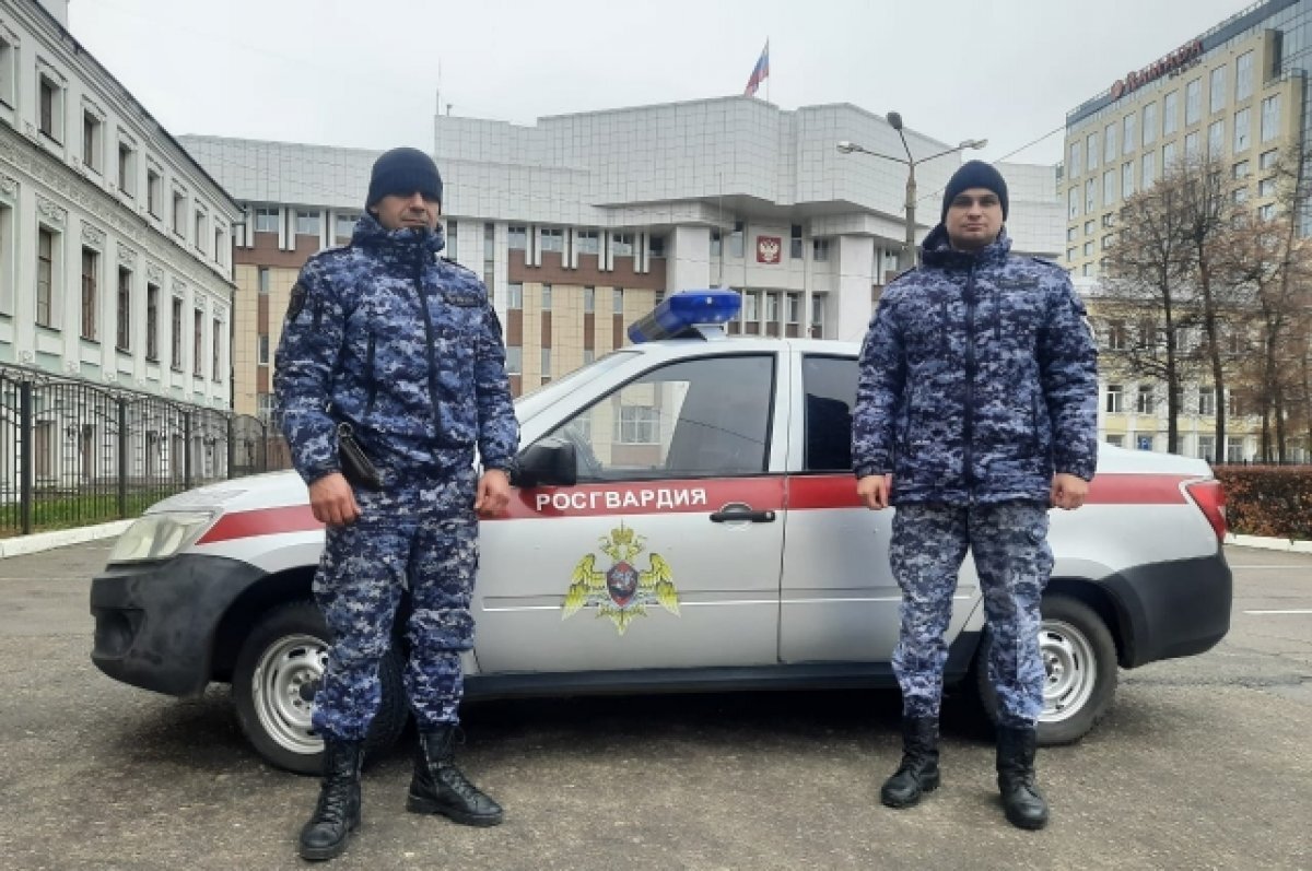    В Воронеже объявленный в розыск преступник устроил дебош в многоэтажке