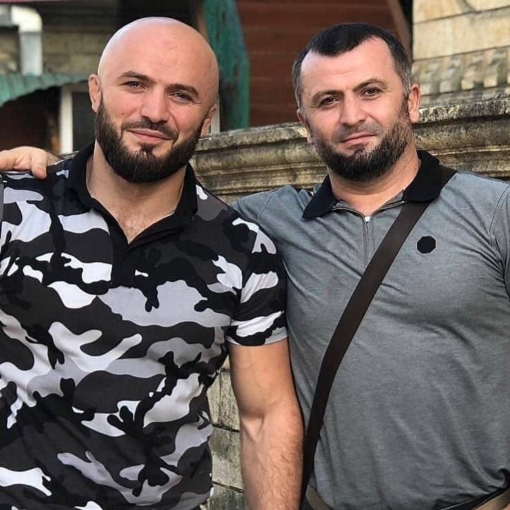     Магомед и Рамазан Исмаиловы