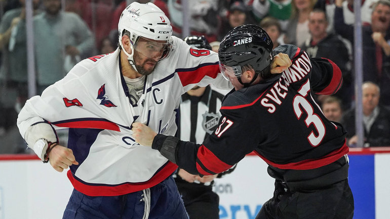    Александр Овечкин и Андрей Свечников. Global Look Press