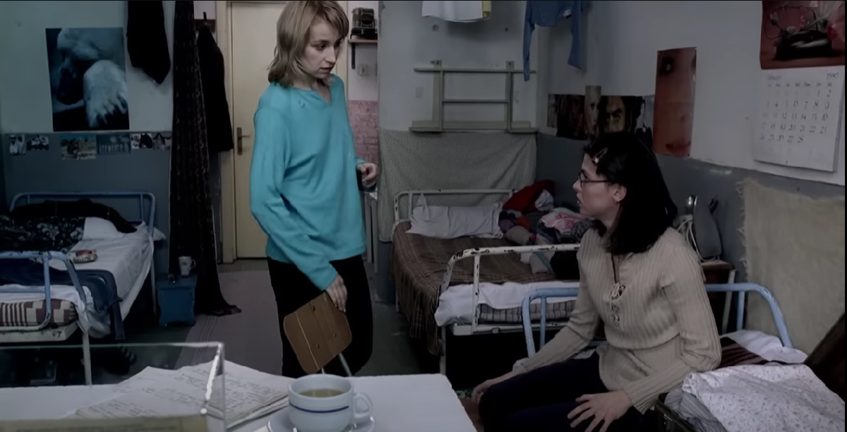 Отлия и габи в студенческом общежитии