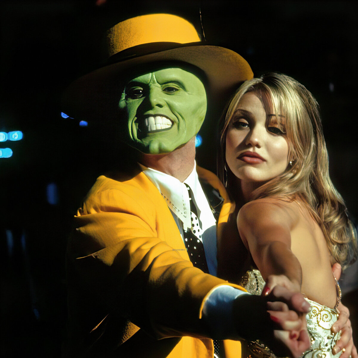 Кадр из фильма ''Маска''