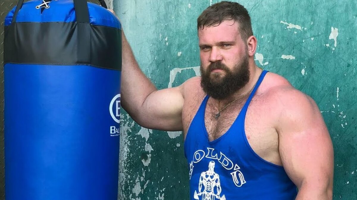 Как пожать заветную «сотку». Отвечает лучший жимовик планеты Кирилл ...