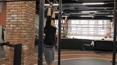 3-4 подхода по 15-25 повторений.