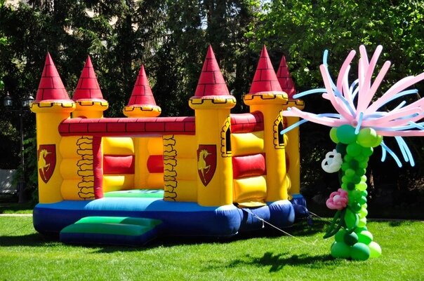 Надувные батуты для детей.