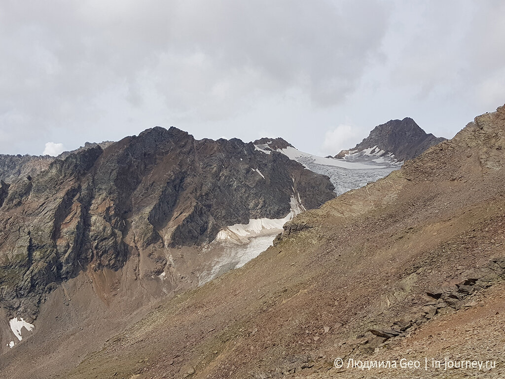 местные жители уже привыкли к великолепным горам, которые их окружают
