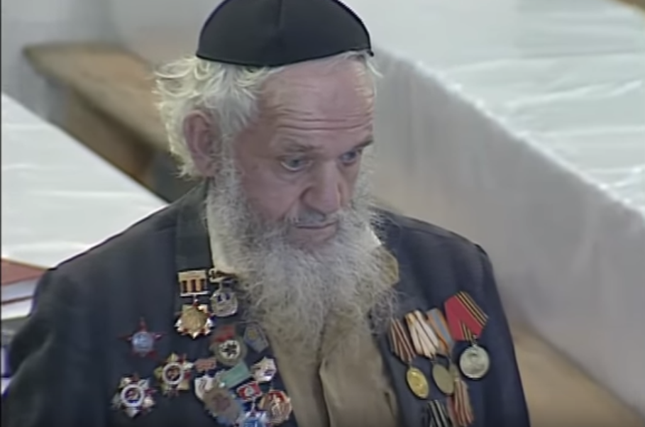 Ваня солнцев герой. Ваня солнцев. Ваня солнцев из сын полка. Вася солнцев сын полка. Сын полка прототип вани солнцева.