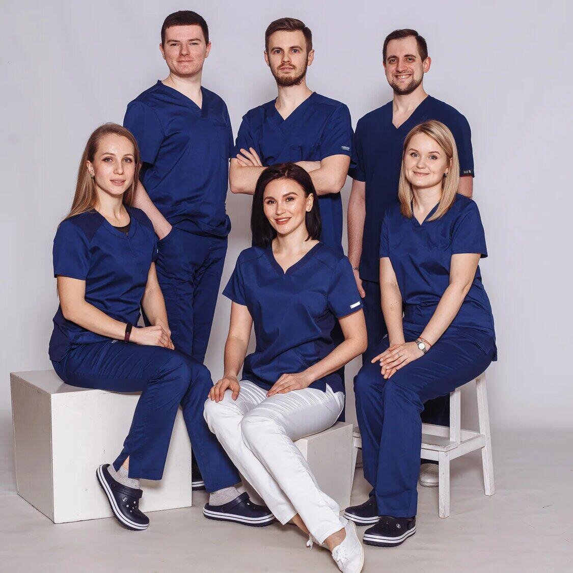 Залог успеха в стоматологической практике - это команда единомышленников, которые всегда развиваются, любят свою профессию и настоящие профи своего дела. Когда в клинике есть самое современное оборудование, продумана эргономика - тогда работать в ней одно удовольствие!
⠀
В клинике @dr.zhakov_tver есть всё:
- команда профессионалов,
- современные технологии
- индивидуальный подход к каждому пациенту!

И каждый из нас уже принял более 1000 пациентов, которые остались довольны и рекомендуют нас своим знакомым и родственникам!
⠀⠀
Мы всегда совершенствуем наш багаж знаний для создания волшебных улыбок наших пациентов.

Хотите подробный пост о каждом враче нашей клиники? 