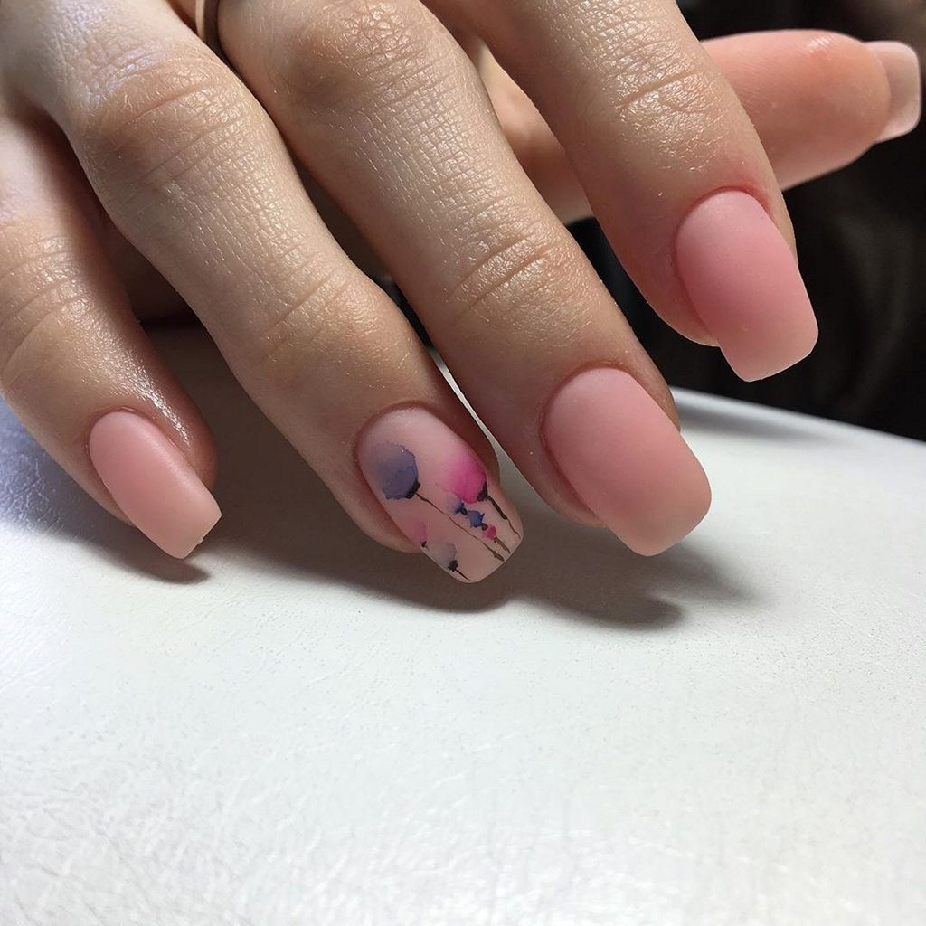 Как выбрать билдер гель для моделирования ногтей. Советы от Nail Club