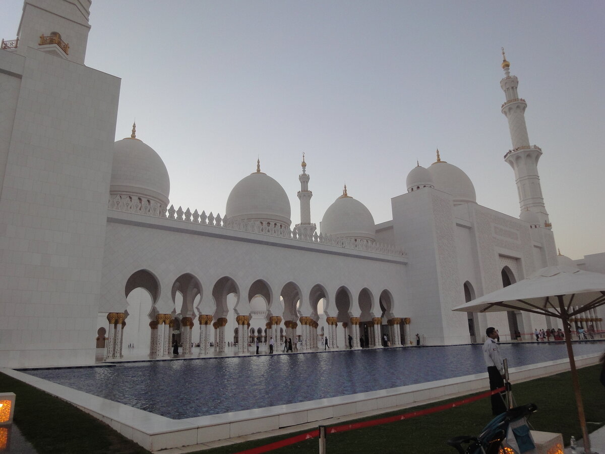 Мечеть Шейха Заида