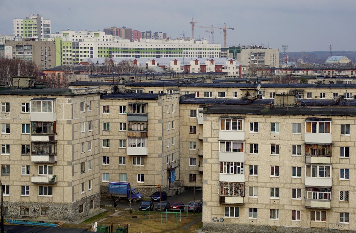 Центр Верхней Пышмы со стороны улицы Мичурина