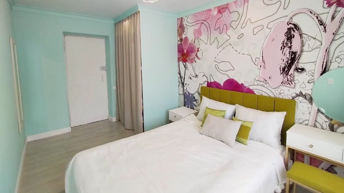 Гардеробная у входа