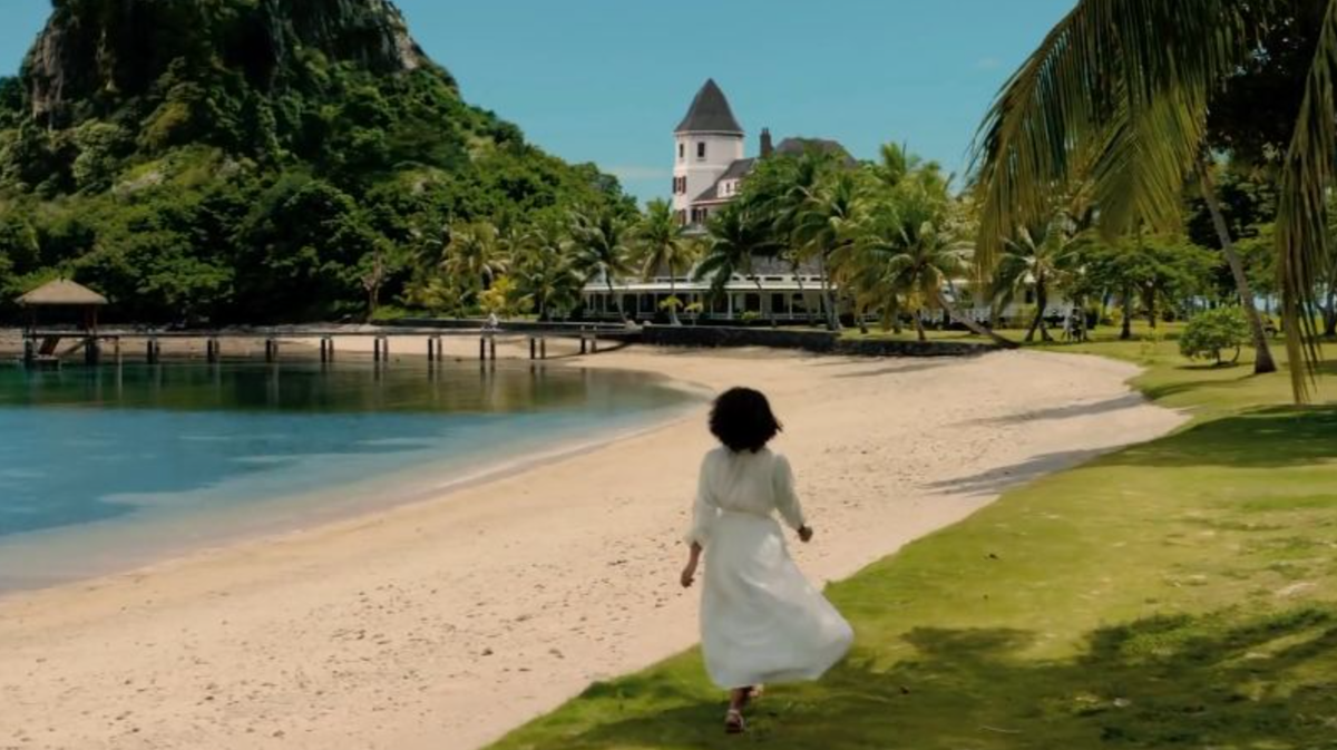 Yung s better end island. Остров фантазий / Fantasy Island (2020). Остров фантазий фильм 2020 2020. Остров желаний фильм 2020. Остров желаний сериал 2021.