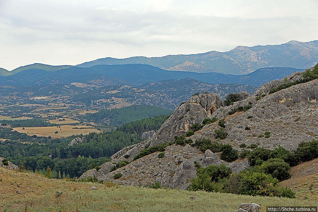 Mountain territory. Пик территории Болгарии. Родопы-67.