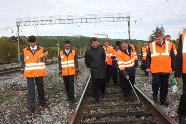 Работает комиссия начальника дороги                                                  