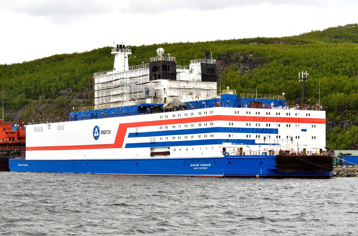 Единственная в мире плавучая атомная теплоэлектростанция. Источник изображения: Госкорпорация «Росатом» / rosatom.ru