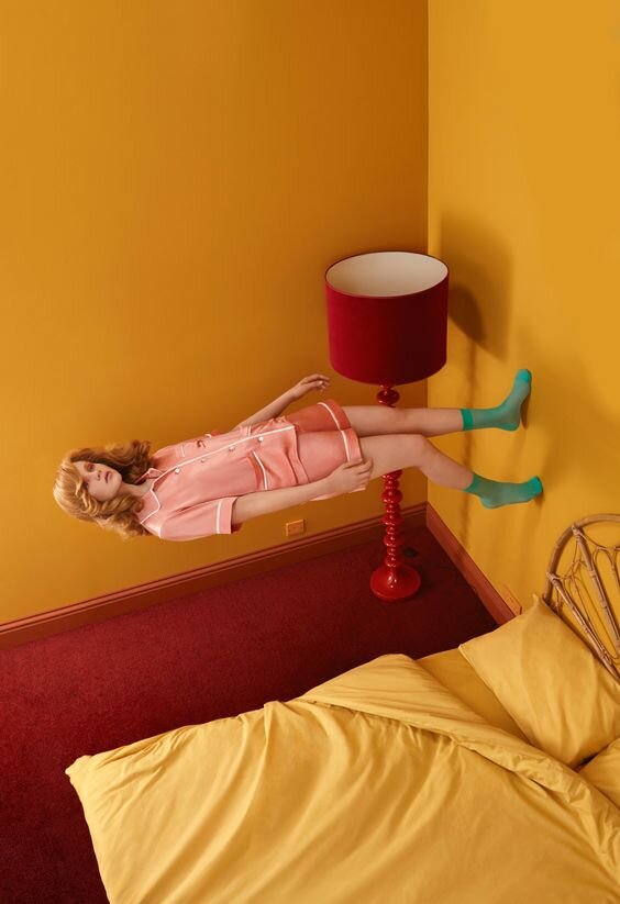 Лунатизм – заболевание, которое может оказаться смертельно опасным для окружающих. Потому что человек, который впадает в забытье, порой совершает преступления.