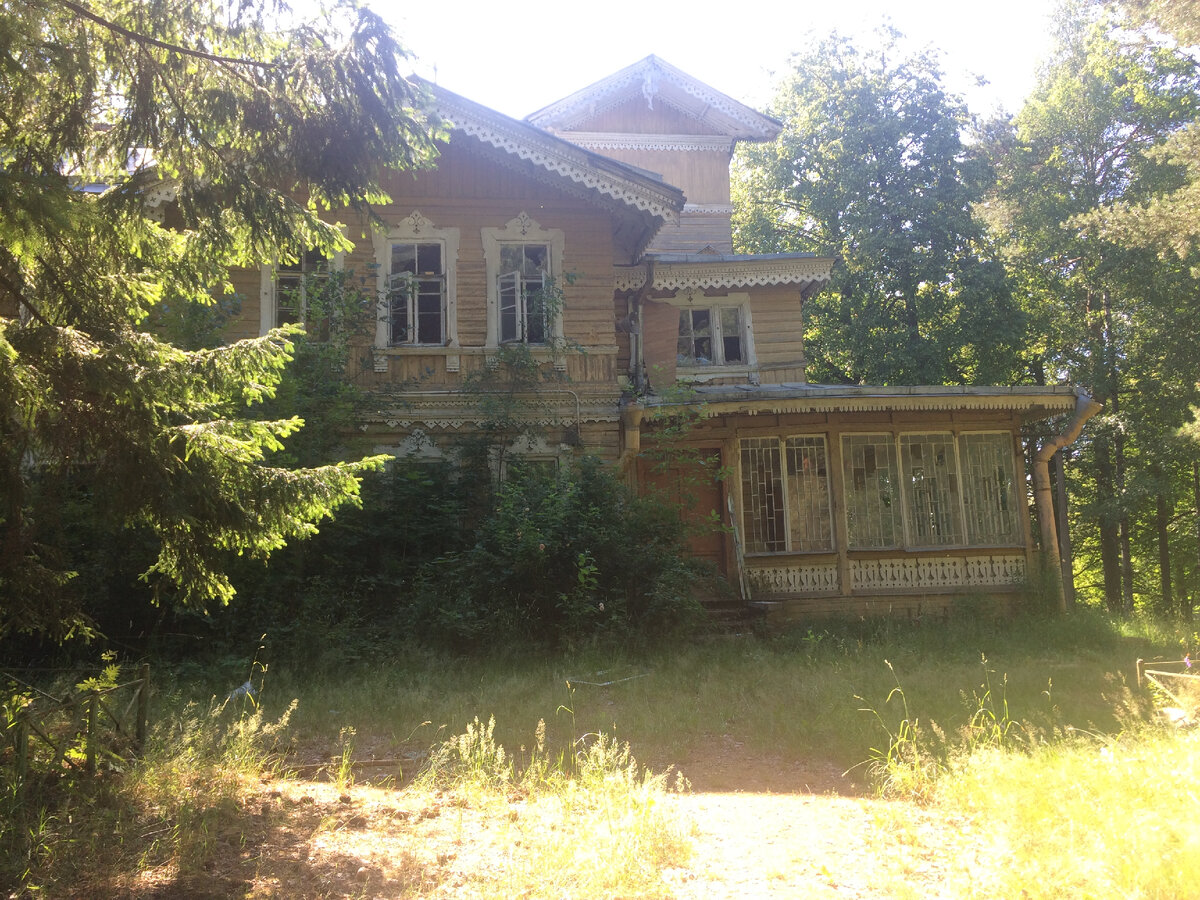 центральный вход