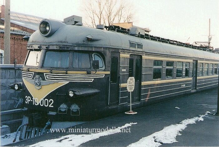 ЭР10-002, фото gallery.miniaturmodelle.net