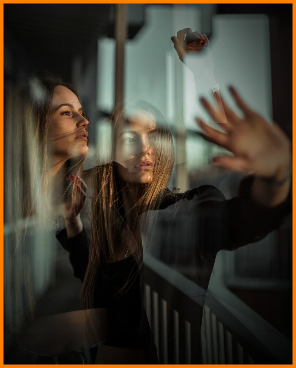 Тщательно выбирайте то, что вы кладете перед этим зеркалом.