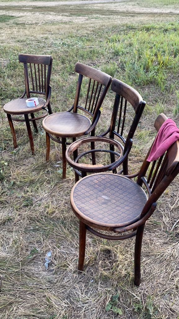 Редизайн старых советских стульев, результат получился бомбический