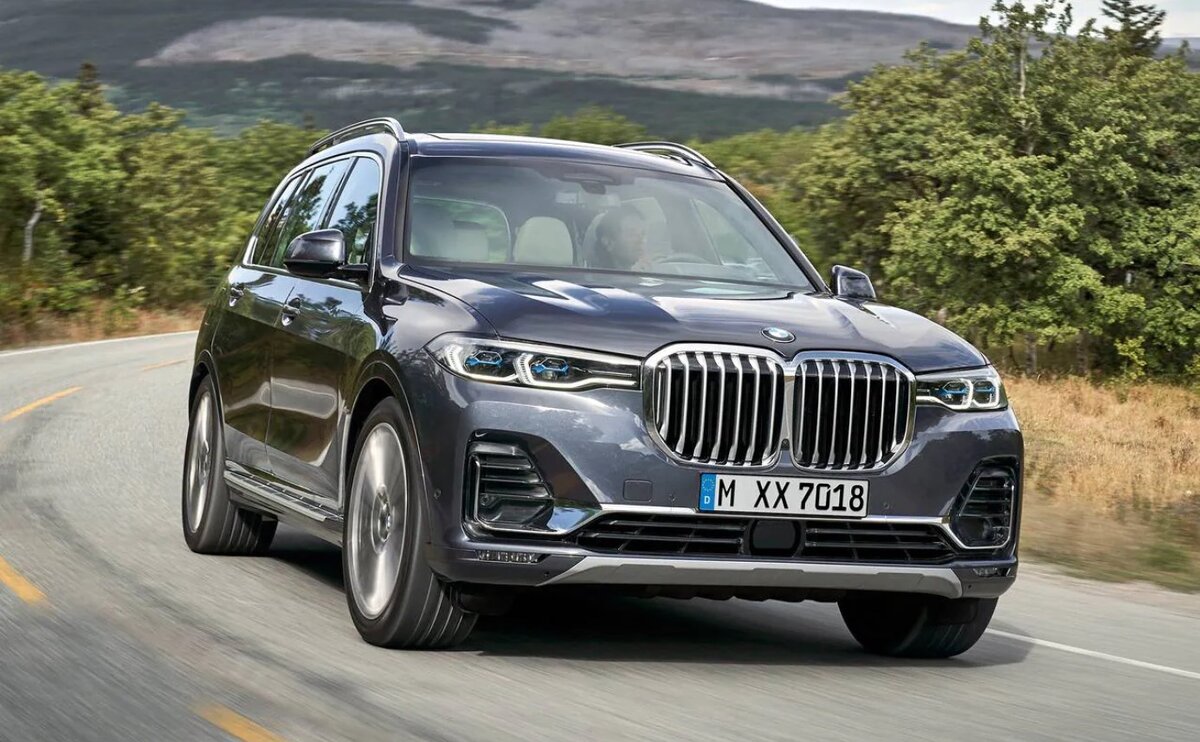 BMW X7 (2021)