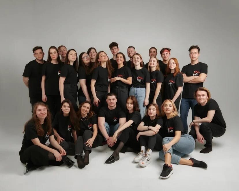 | Фото: Тюменский молодежный театр-студия "Быть" во ВКонтакте