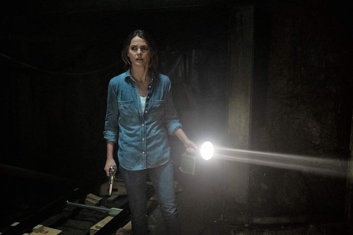 Наиболее заметная главная роль у Кери Рассел была в фильме «Планета обезьян: Революция». Кадр из к/ф «Оленьи рога».