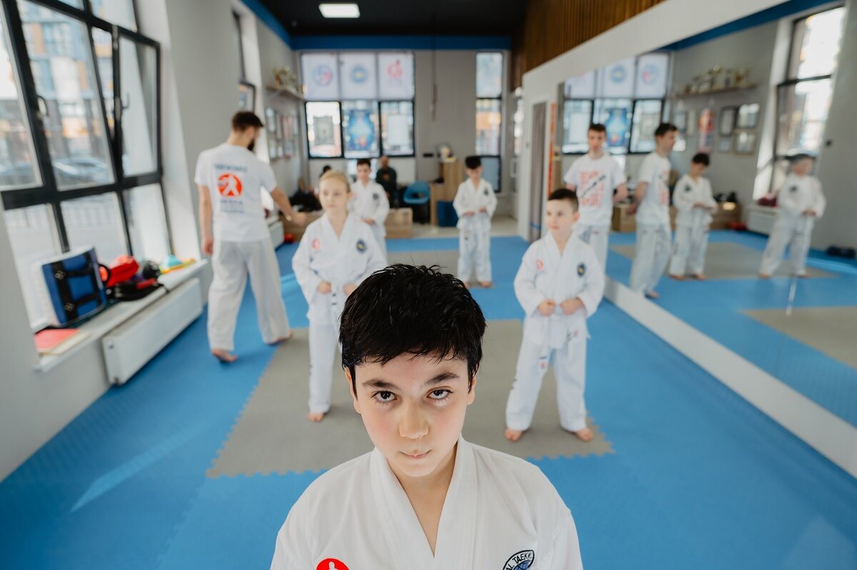 Школа боевых искусств. Школа единоборств 1. Школа единоборств 1. Школа боевых искусств чиканчи киров. Витязь перово.