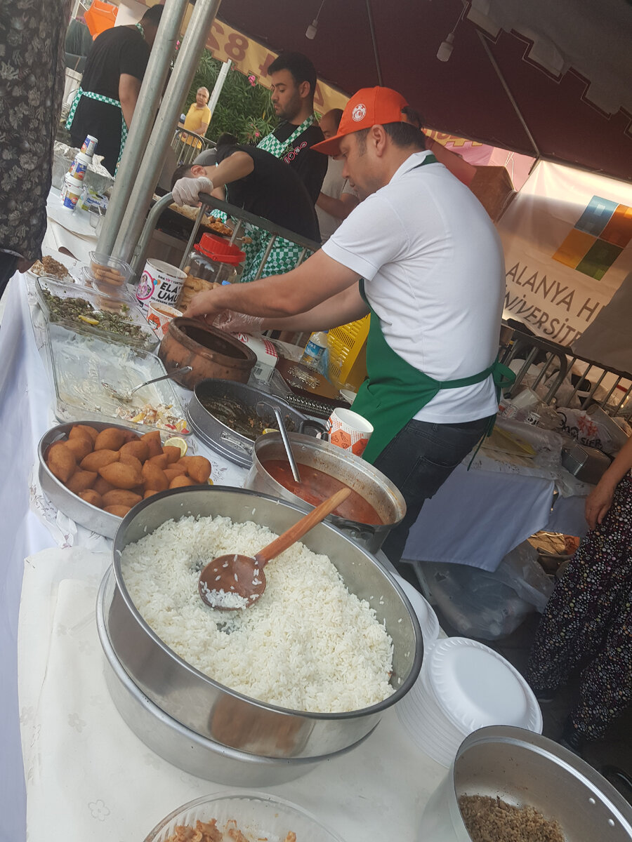 Турецкая кухня. Знакомство с блюдами, популярными в стране, но мало  известными иностранцам. А зря! | Славные истории | Дзен