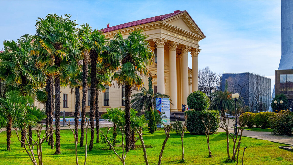 фото из интернета.Сюда мы ходили в кино.