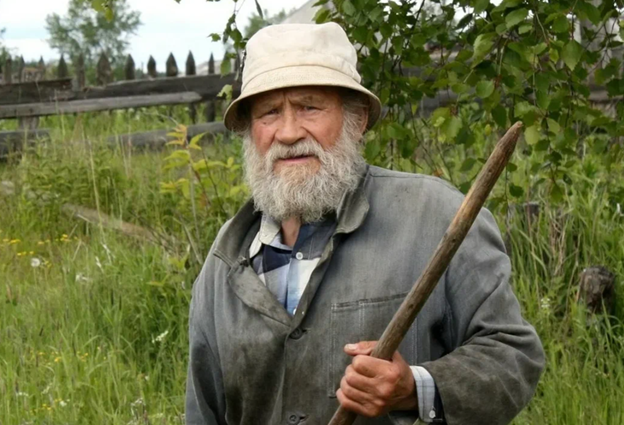 Проснулся. Ну наконец-то, гораздо же ты спать! Мы уже тебя все заждались. Первое, что я увидел в этот замечательный день, были мамины глаза. - Именинник наш, вставай! Скорее, все тебя ждут!-2