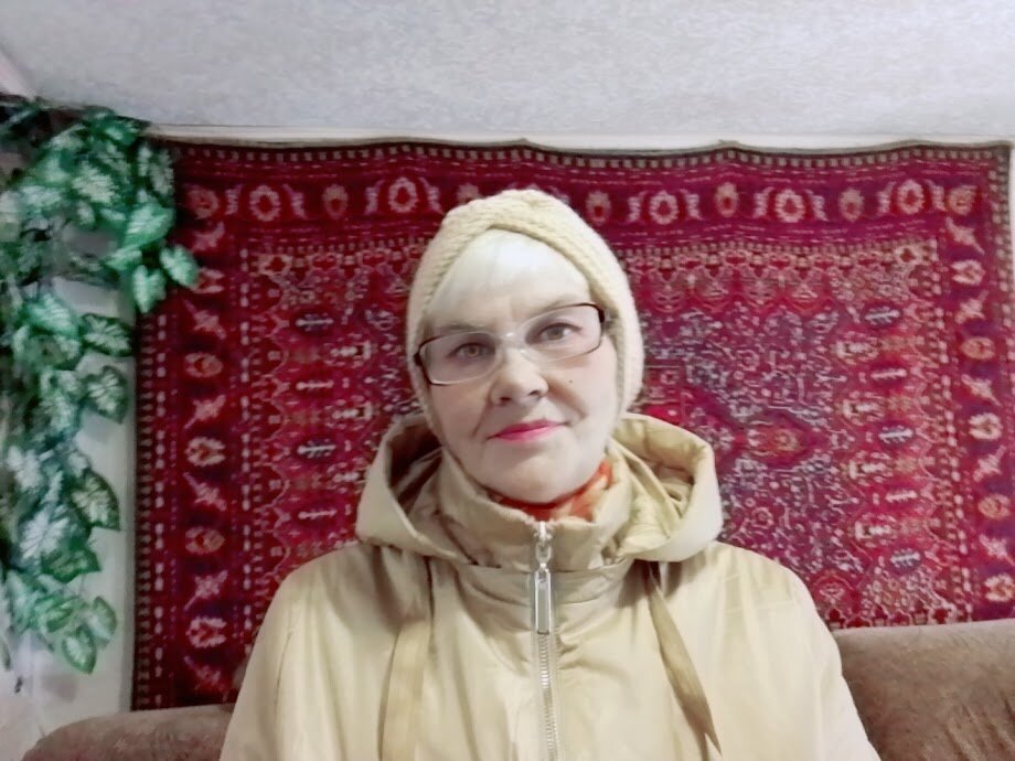 Комплект к курточке готов.