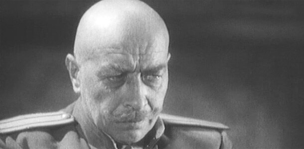 1934
Золотые огни. СССР, 1934. Драма. Режиссеры: Владимир Корш-Саблин, Борис Бродянский. Сценарист Борис Бродянский. Актеры: Фёдор Никитин, Анатолий Кузнецов, Степан Шкурат, Роза Свердлова, Олег Жаков, Георгий Жжёнов и др.
Казнь. СССР, 1934. Драма. Режиссер Мирон Билинский. Сценарист Моисей Зац. Актеры: Николай Надемский, Юрий Васильчиков, Анна Мещерская и др.
Красный платочек. СССР, 1934. Драма. Режиссер: Лазарь Френкель. Сценарист А. Варавва (автор рассказа А.Головко). Актеры: Дмитрий Голубинский, А. Цепенюк, Нина Лебедева и др.
Молодость. СССР, 1934. Драма. Режиссер Леонид Луков. Сценарист Владимир Алексеев. Актеры: Иван Коваль-Самборский, Вера Шершнёва, Лаврентий Масоха и др.
Чапаев. СССР, 1934. Драма. Режиссеры и сценаристы братья Васильевы (по книге Д.А.Фурманова). Операторы: Александр Сигаев, Александр Ксенофонтов. В ролях: Борис Бабочкин, Леонид Кмит, Варвара Мясникова, Борис Блинов, Илларион Певцов, Степан Шкурат, Вячеслав Волков, Николай Симонов, Борис Чирков, Георгий Васильев, Георгий Жженов и др.
1935
Любовь и ненависть. СССР, 1935. Драма. Режиссер Альберт Гендельштейн. Автор сценария Сергей Ермолинский. Оператор Василий Пронин. В ролях: Эмма Цесарская, Александр Чистяков, Вера Марецкая, Николай Крючков, Рина Зеленая, Михаил Жаров, Андрей Абрикосов, Виктор Станицын, Михаил Кедров, Варвара Попова, Владимир Хенкин, Сергей Комаров, Сергей Столяров, Игорь Савченко и др.
Подруги. СССР, 1935. Драма. Режиссер Лео Арнштам. Сценаристы: Лео Арнштам, Раиса Васильева. Операторы: Владимир Рапопорт, Аркадий Шафран. В ролях: Зоя Федорова, Ида Антипова, Ирина Зарубина, Дагмара Папе, Янина Жеймо, Борис Бабочкин, Борис Чирков, Н. Марков, Борис Пославский, Вера Попова, Мария Блюменталь-Тамарина и др.
Последняя ночь. СССР, 1935. Драма. Режиссер Михаил Капчинский. Сценарист Дмитрий Урин. Оператор Александр Лаврик. В ролях: Иван Коваль-Самборский, Дарья Зеркалова, Владимир Сокирко, Валентин Дуклер, Александр Чистяков, Оксана Подлесная, Амвросий Бучма и др.
