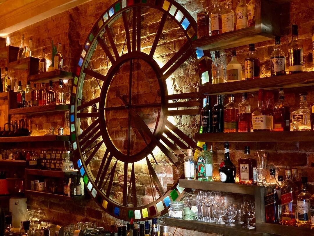 ленторг бар. заведения 8 букв. бары киева. техникум дмитровка ресторан. Grand cru ресторан на патриарших.