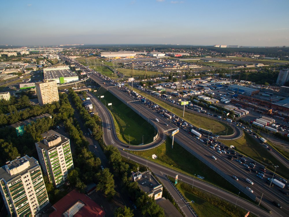 Дорогой центр. Центр России дороги. Центральная трасса. 10 Полос Москва. Дорошатна 10 полос.