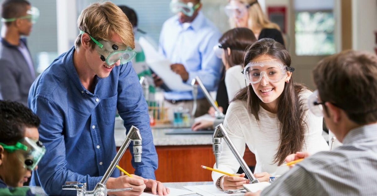 Эксперты по химии